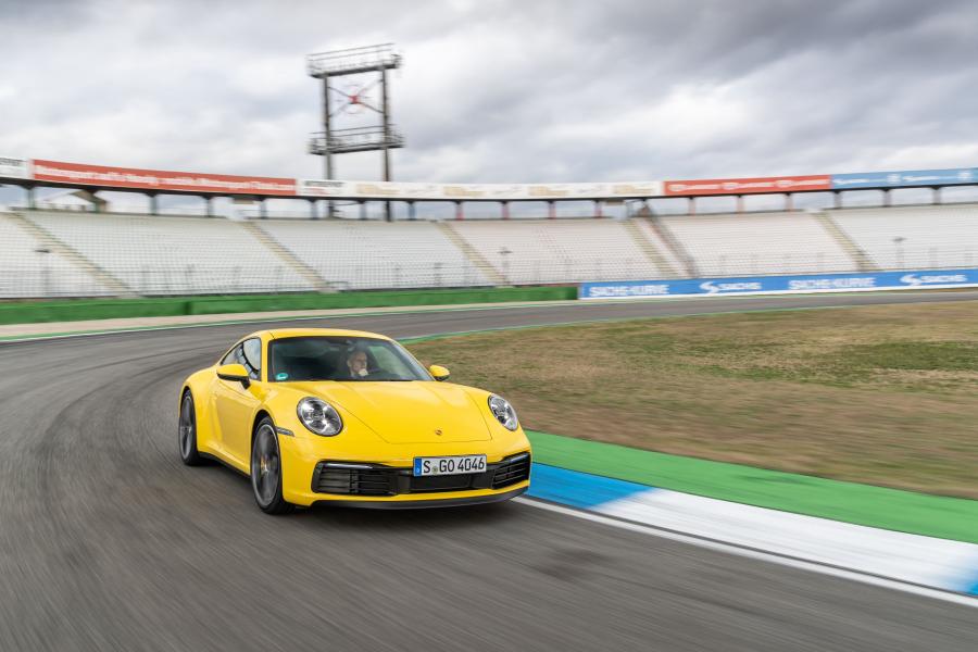 Porsche 911 Carrera S (992) 2019 года  (WW) (фото 9 из 49)